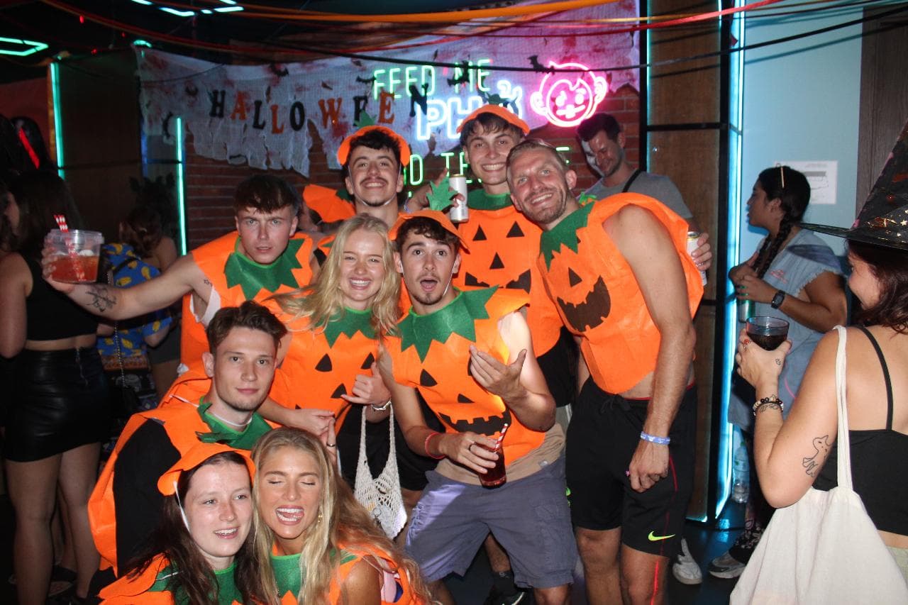 Halloween BBQ & Free Flow Party | Mad Monkey Siargao — photo 9