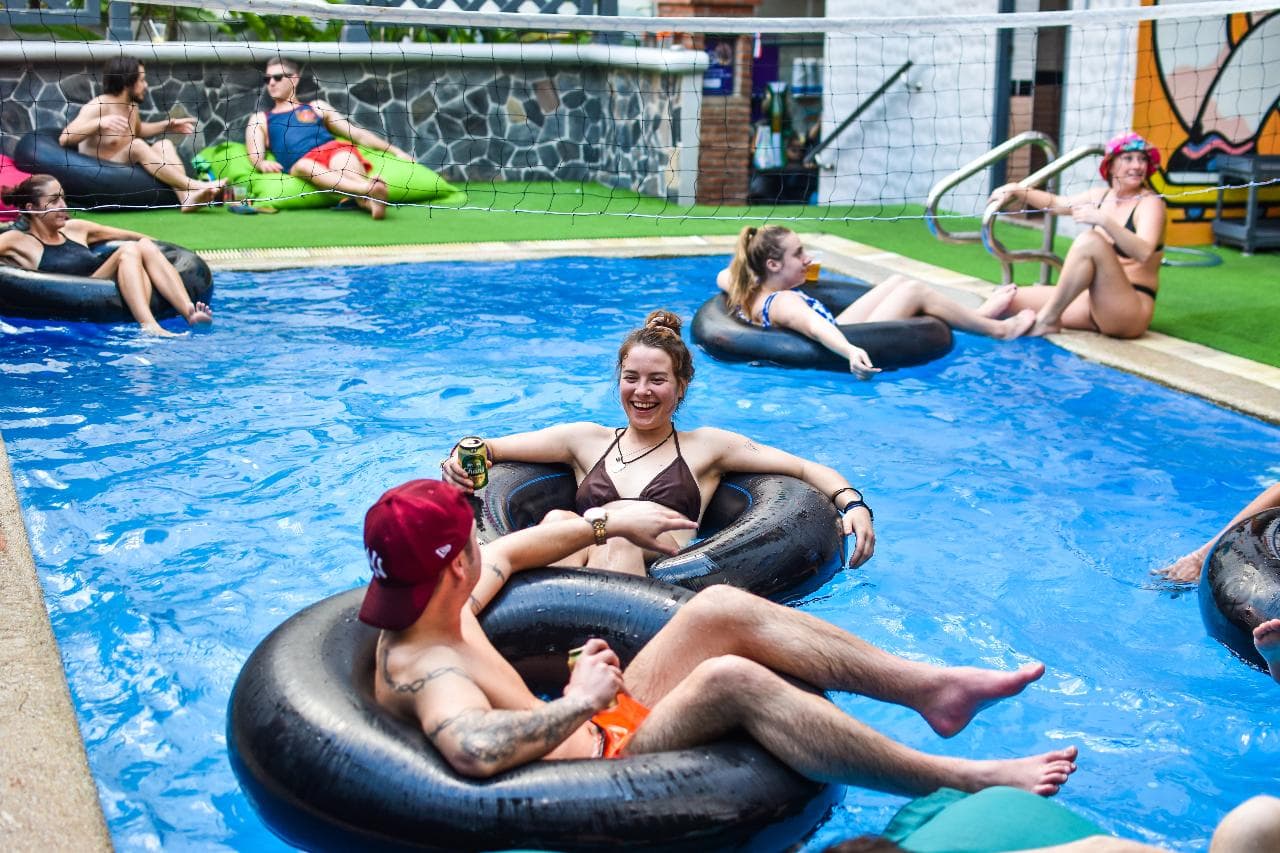 Pool Party & BBQ — photo 8