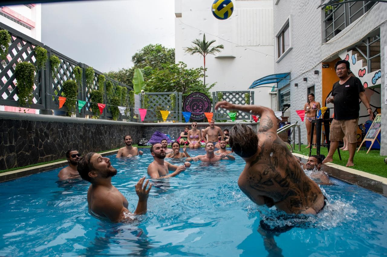 Pool Party & BBQ — photo 9