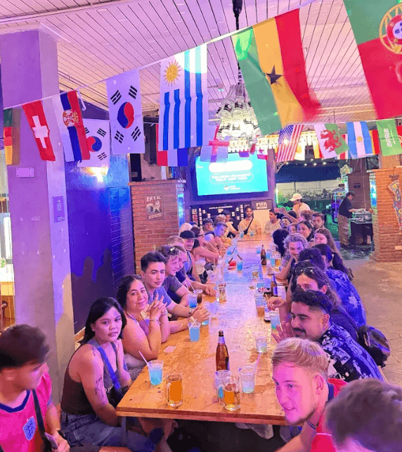 THE MEET UP @ MAD MONKEY BANGKOK — photo 8