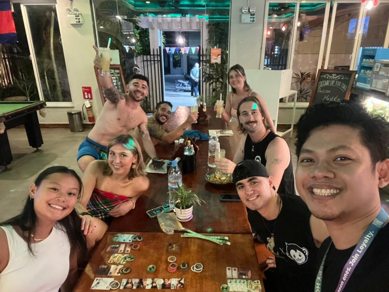 MEET UP @ MAD MONKEY KOH RONG — photo 9