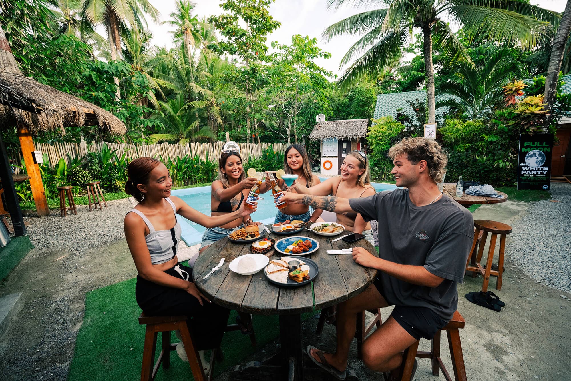 Mad Monkey Siargao