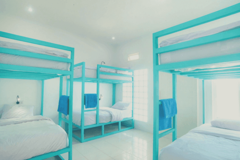 Standard 6-Bed Dorm